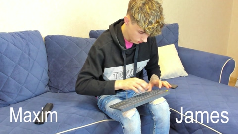 James_Mills  24-03-2023